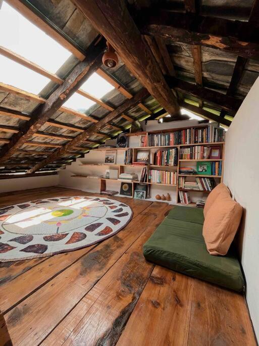 The Attic Library Villa Bir  Exterior photo